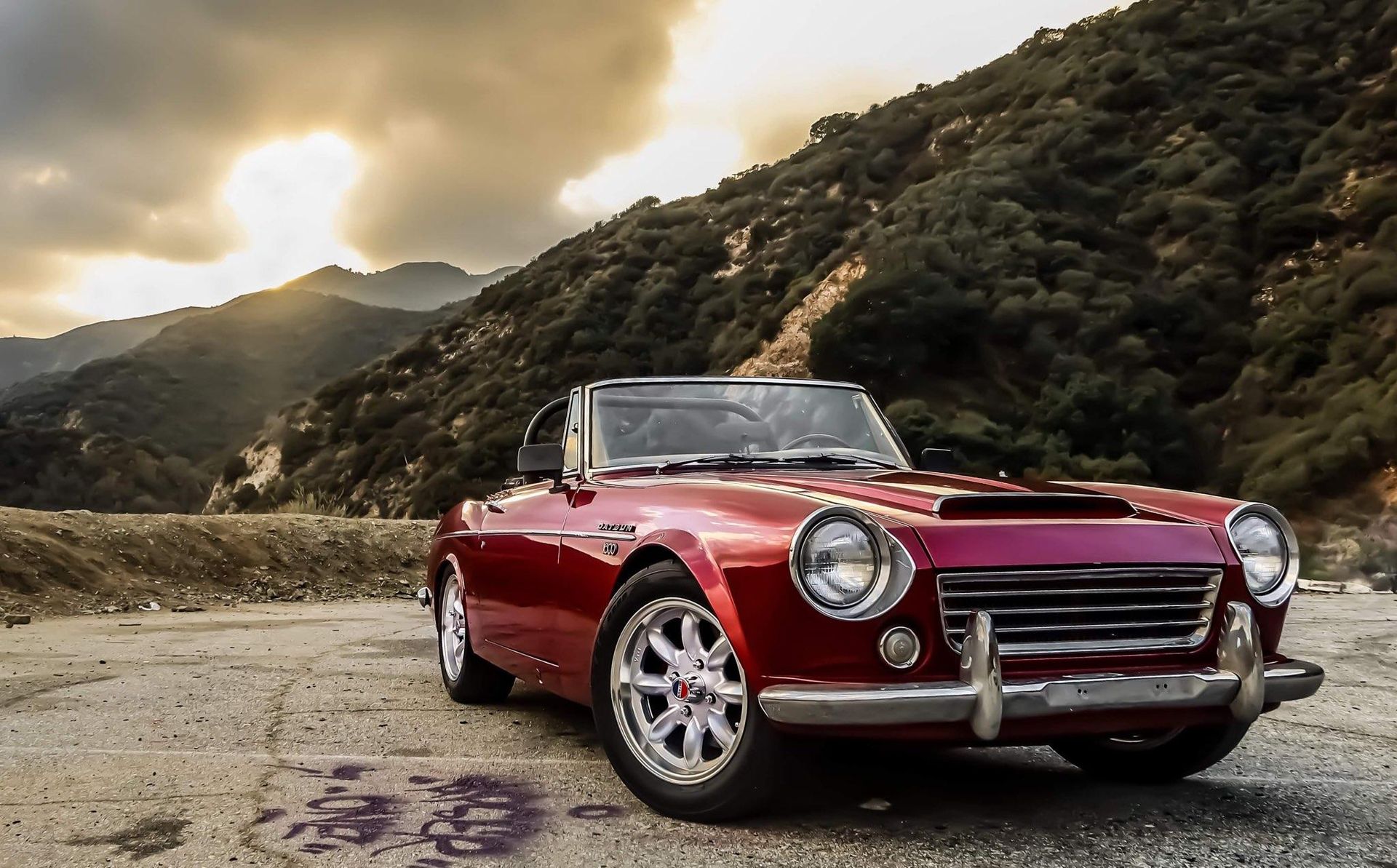 Datsun SP310/311 Roadster with VTO vintage aluminum wheels - Photo 22