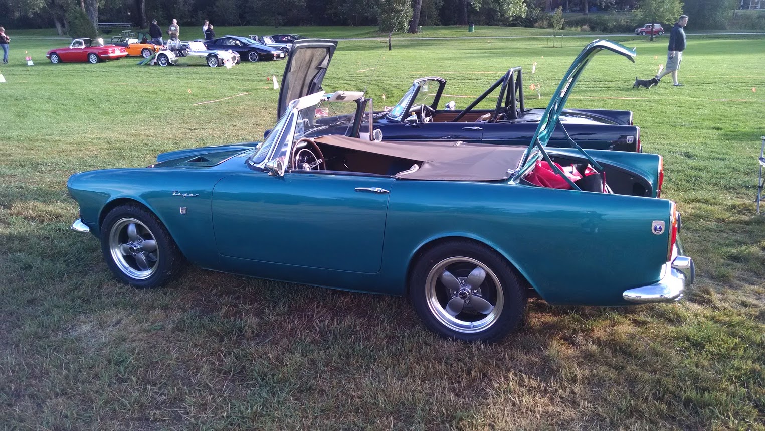 Sunbeam Tiger with VTO vintage aluminum wheels - Photo 4