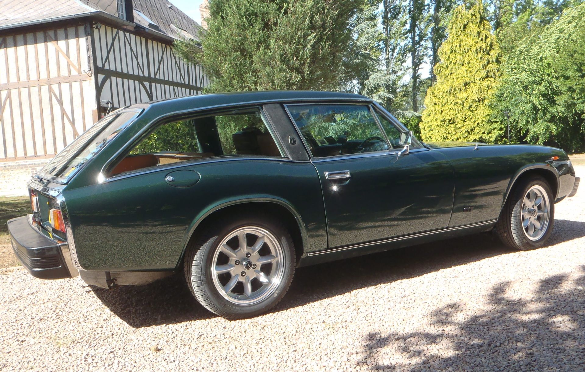 Jensen Healey with VTO vintage aluminum wheels - Photo 2