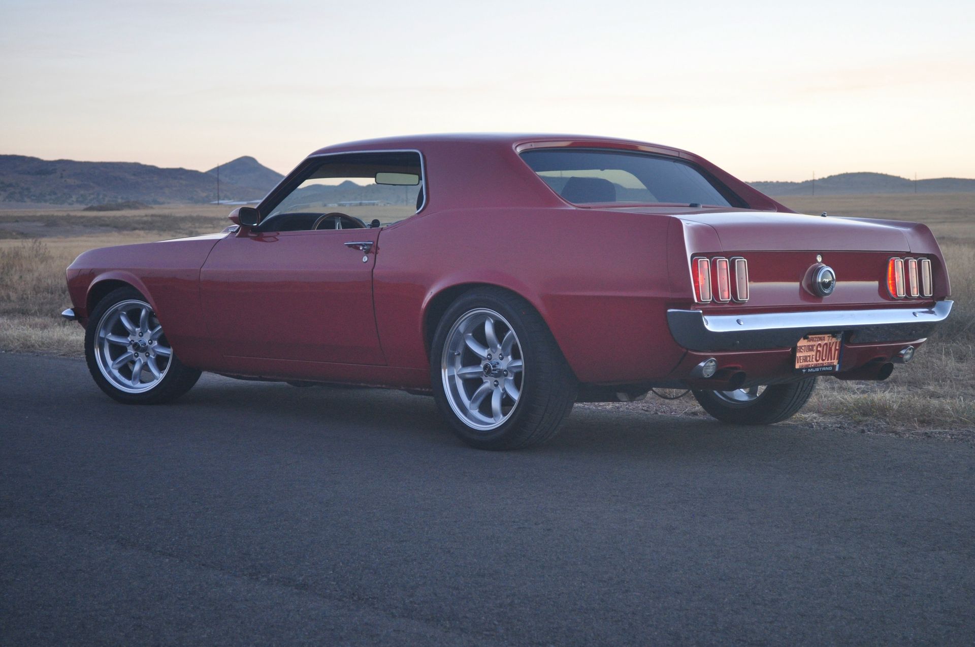 Ford Mustang with VTO vintage aluminum wheels - Photo 7
