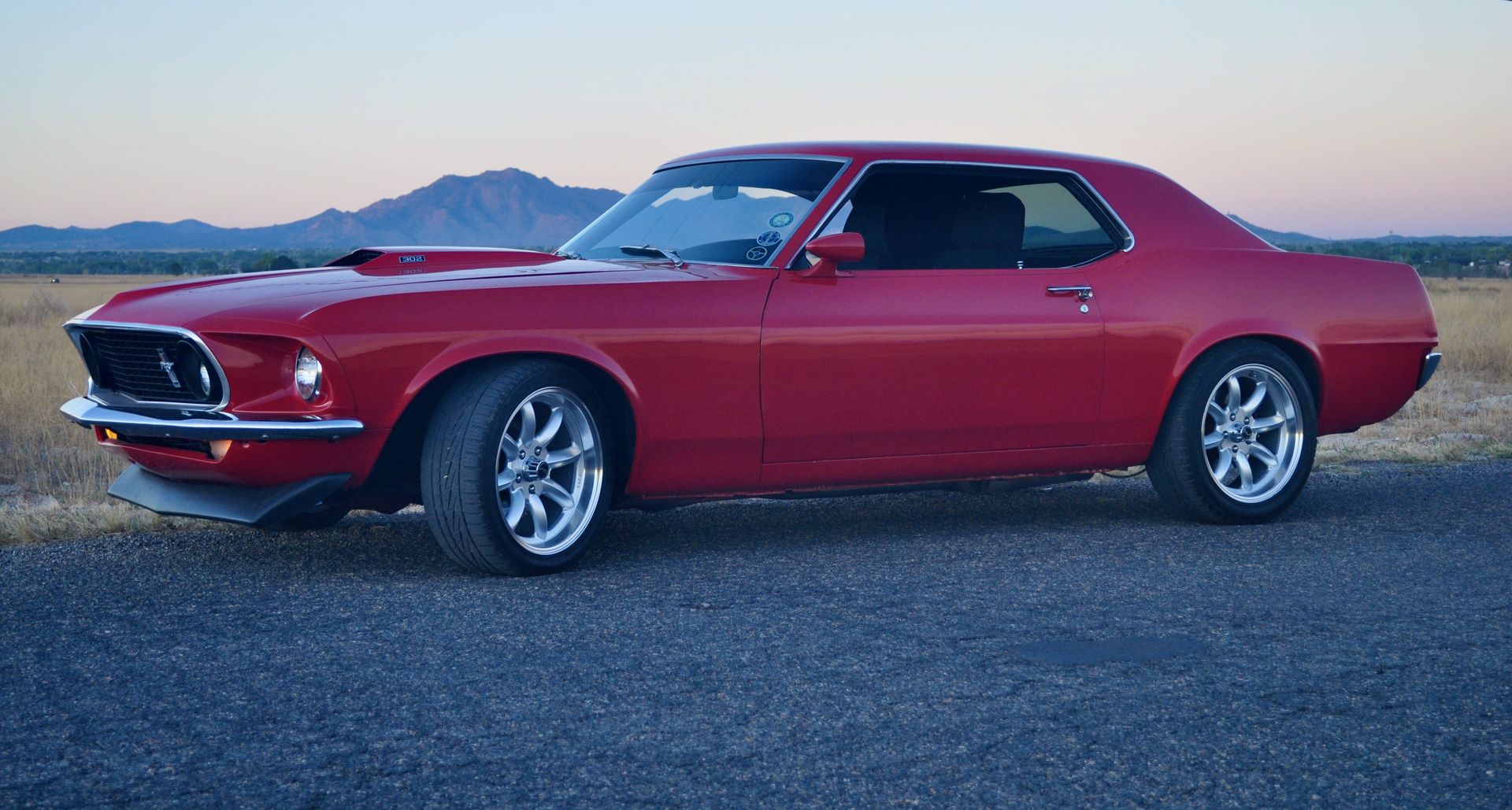 Ford Mustang with VTO vintage aluminum wheels - Photo 8