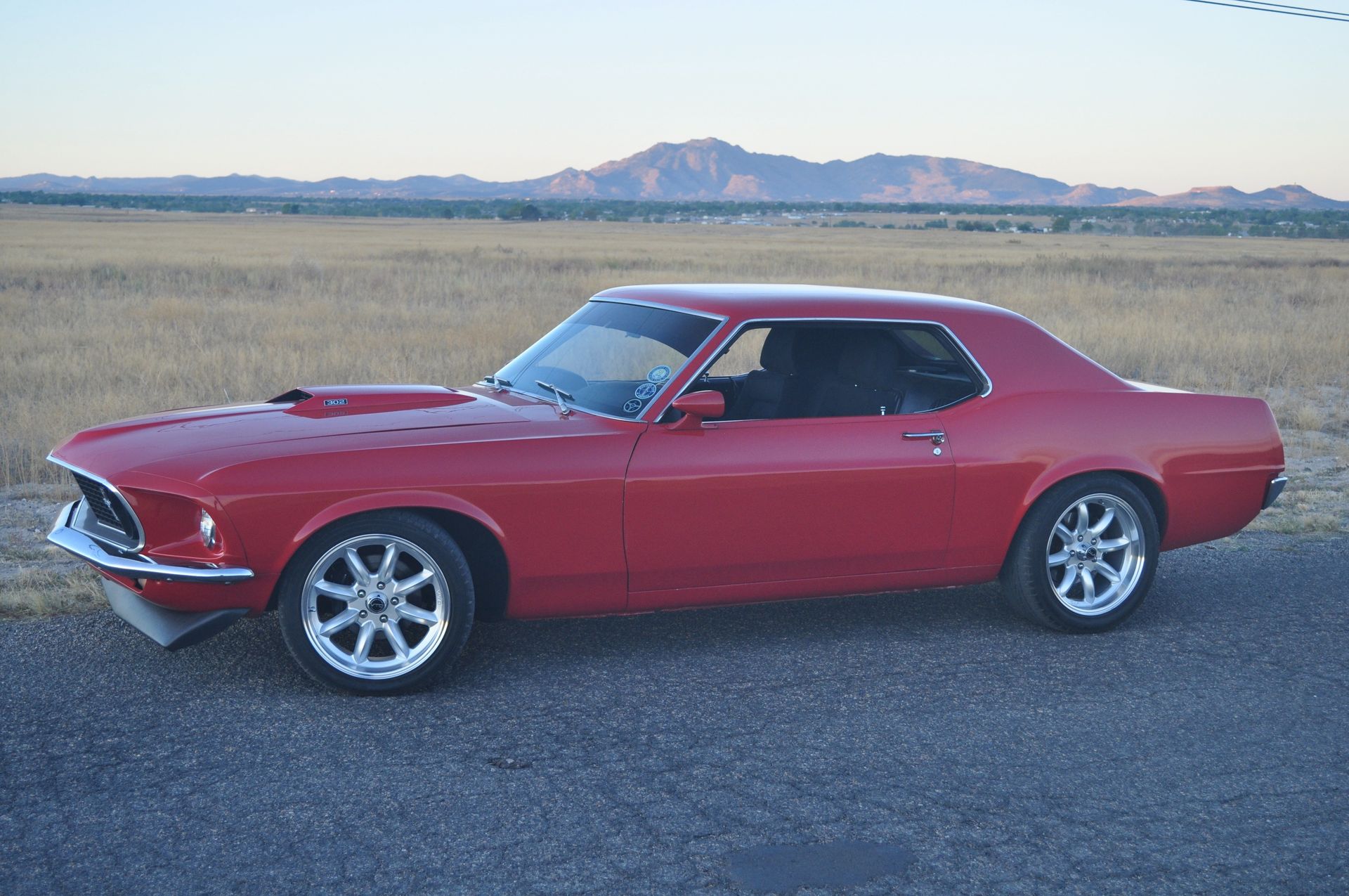 Ford Mustang with VTO vintage aluminum wheels - Photo 11