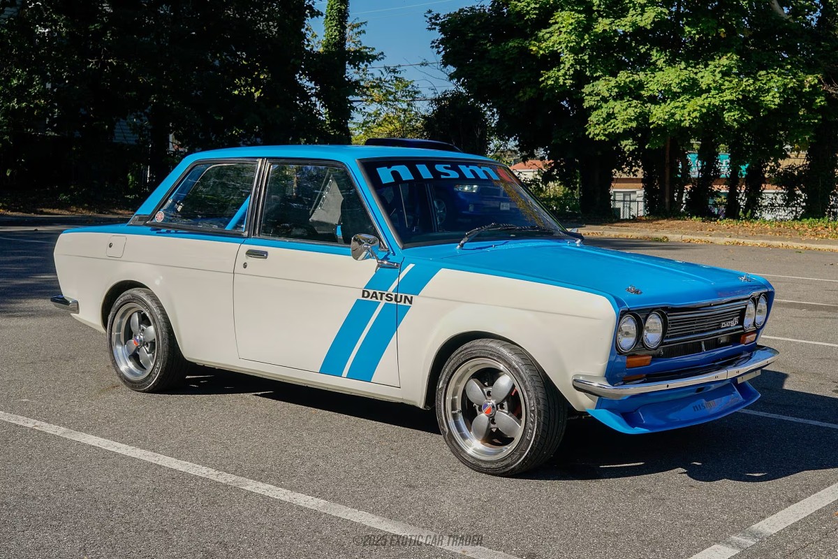 Datsun 510 with VTO vintage aluminum wheels - Photo 12